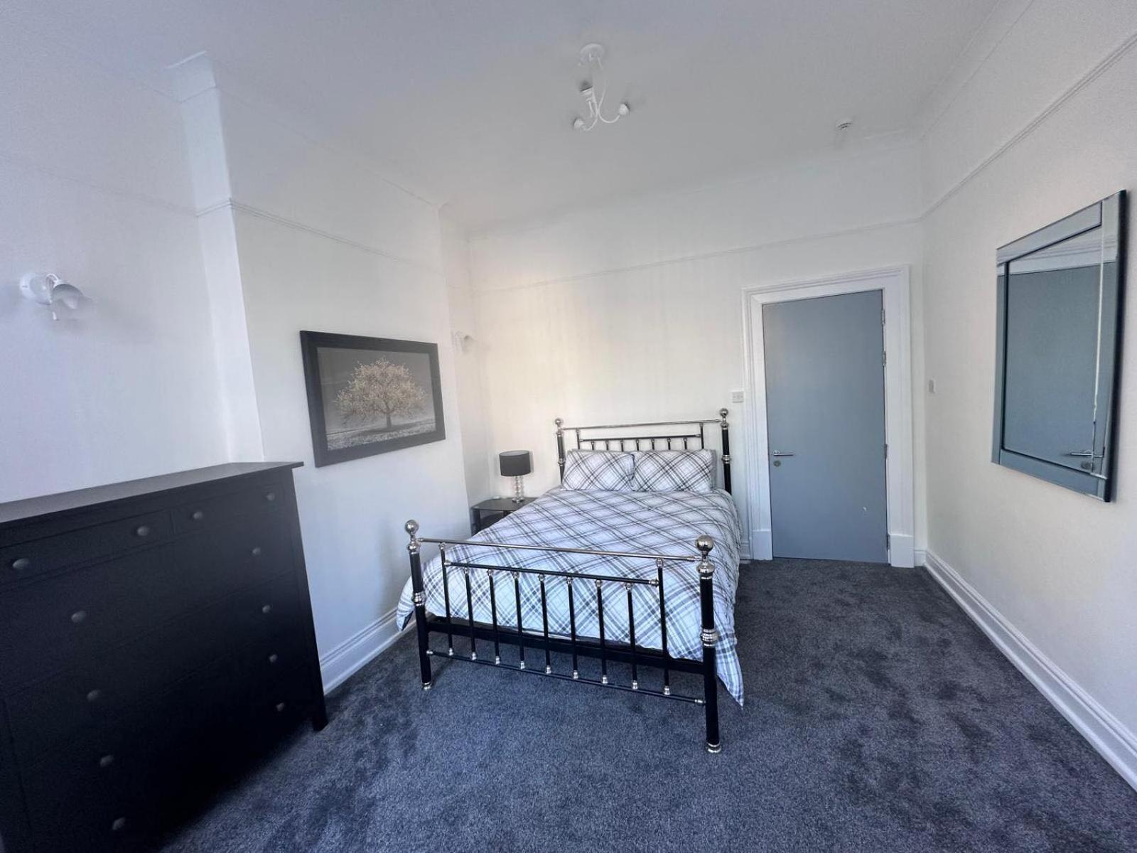 @22 Hotel Birkenhead Exterior photo